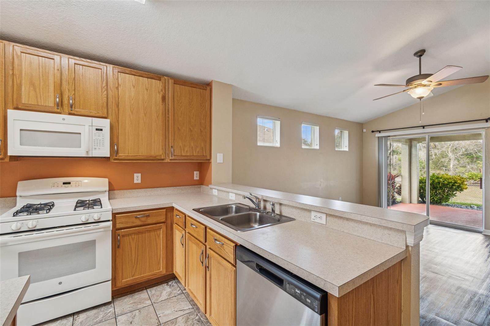 HUNTING CREEK MULTI-FAMILY - Residential