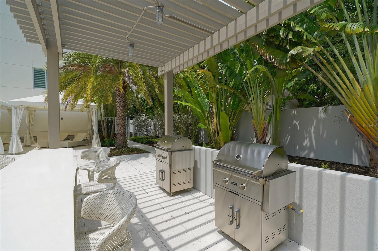PARK RESIDENCES/LIDO KEY - Residential