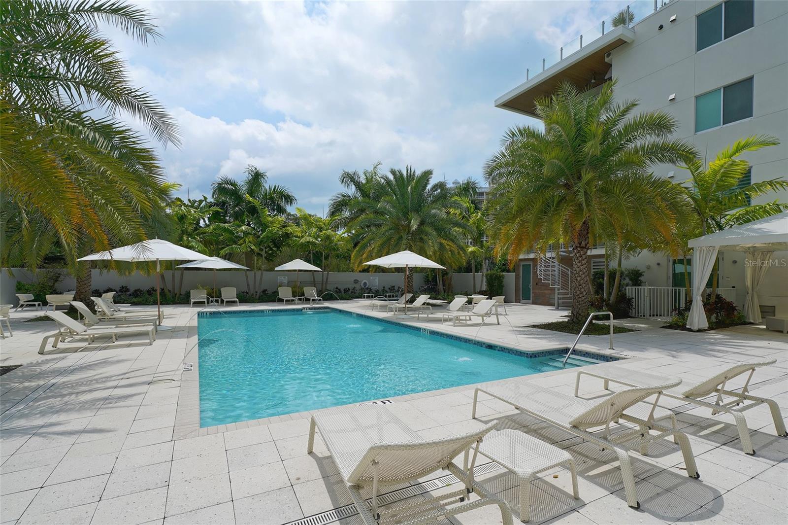 PARK RESIDENCES/LIDO KEY - Residential