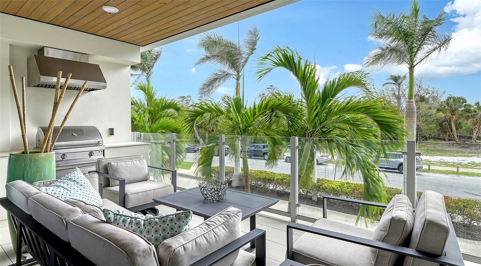 PARK RESIDENCES/LIDO KEY - Residential
