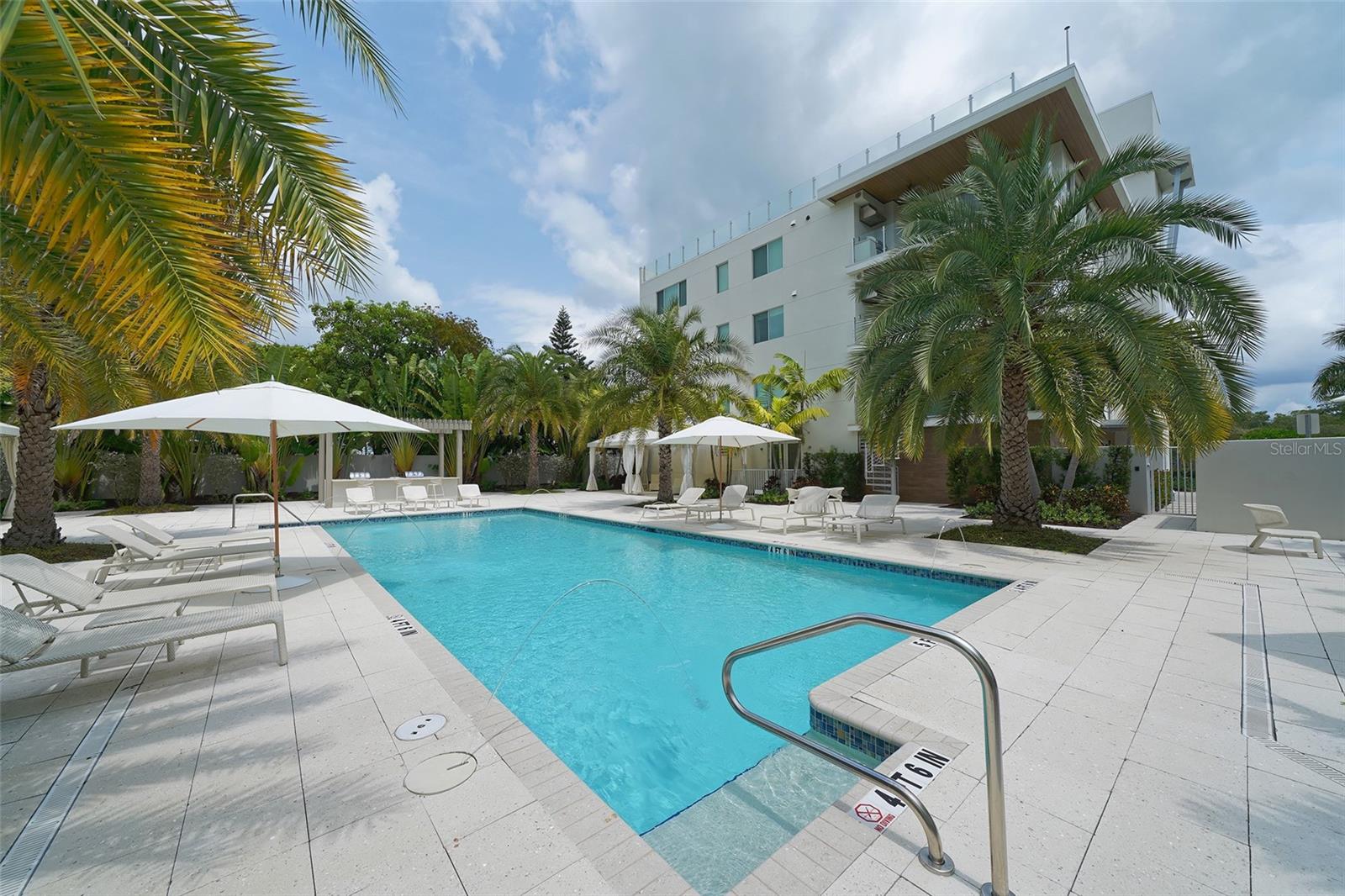 PARK RESIDENCES/LIDO KEY - Residential