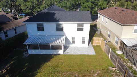 A home in APOPKA