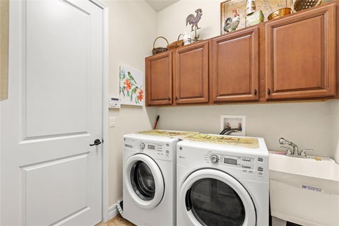 Tiny photo for 25447 High Hampton Circle, Sorrento, FL 32776 (MLS # O6418391)