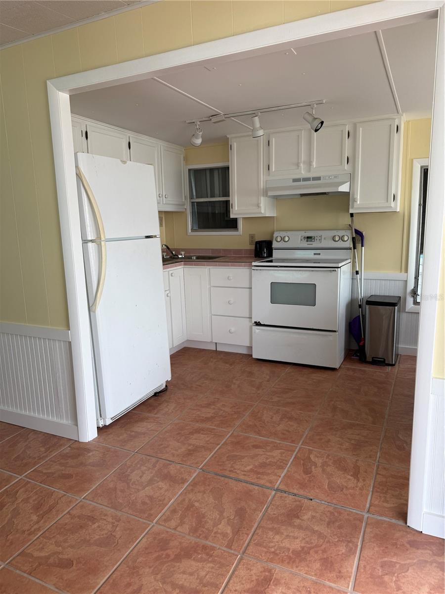 SANDPIPER RESORT CO-OP - Residential
