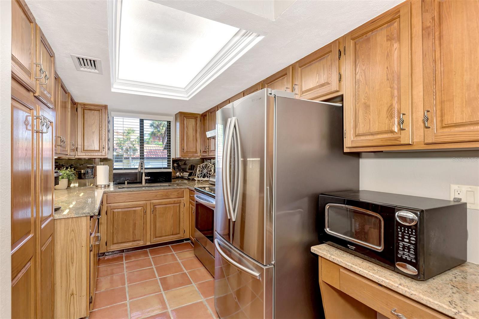 SORRENTO PLACE - Residential