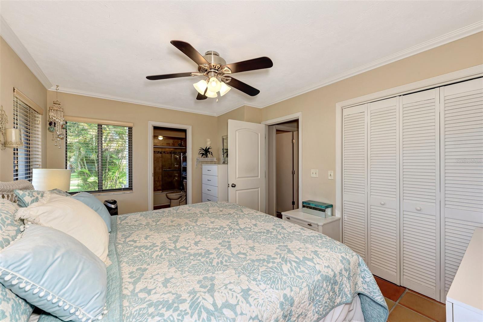 SORRENTO PLACE - Residential