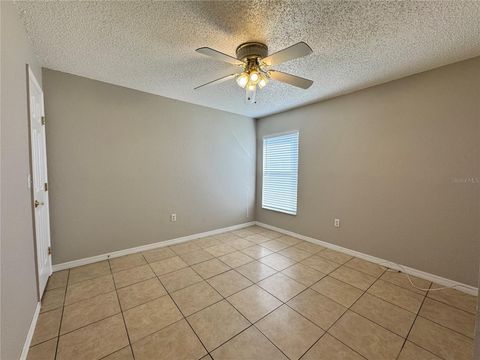 A home in LAKE WALES