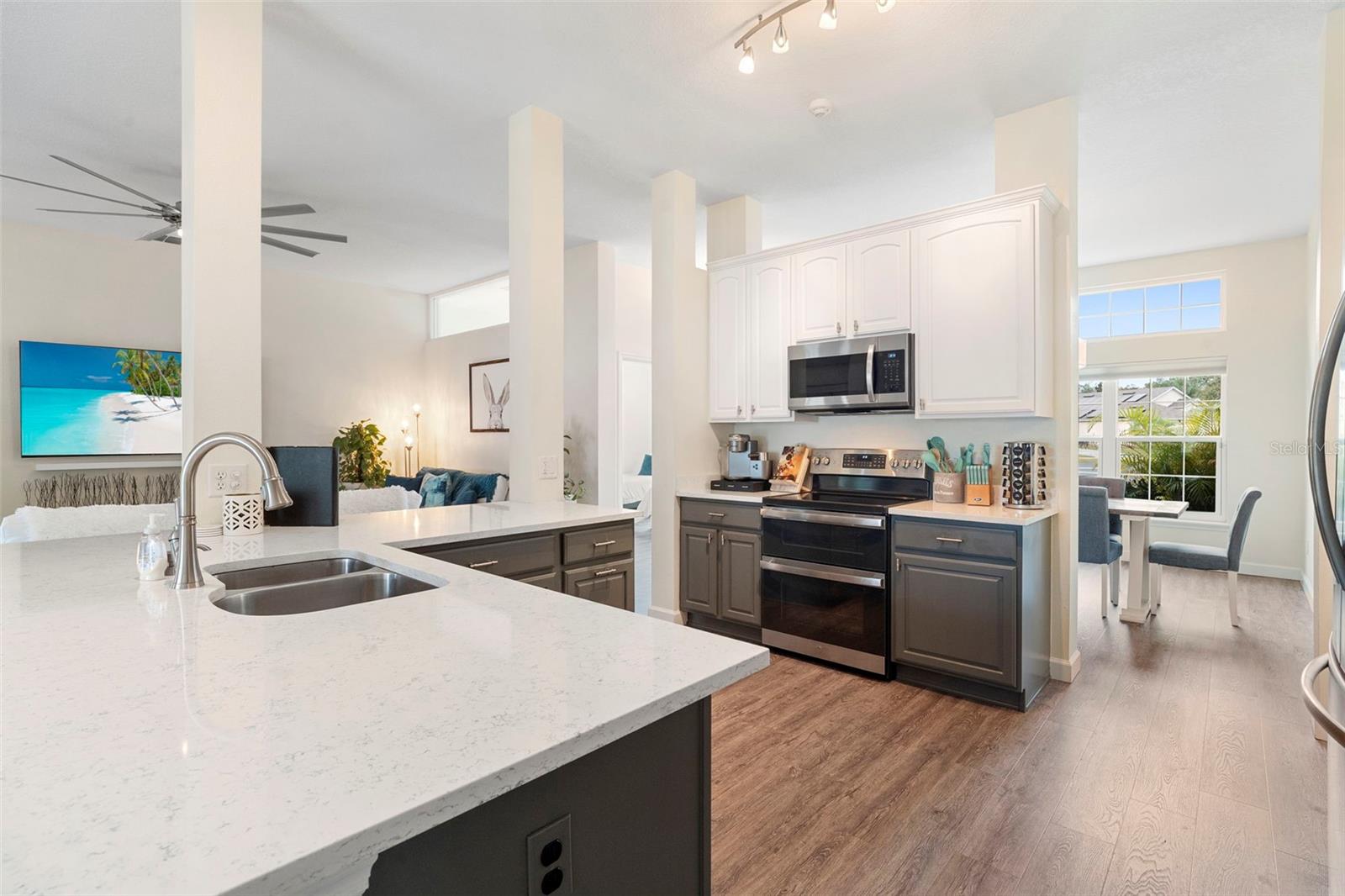 WATERFORD LAKES UNIT ONE - Residential