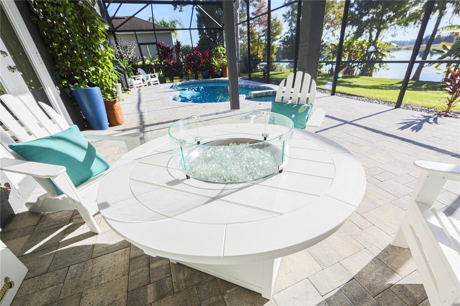 WATERFORD LAKES UNIT ONE - Residential