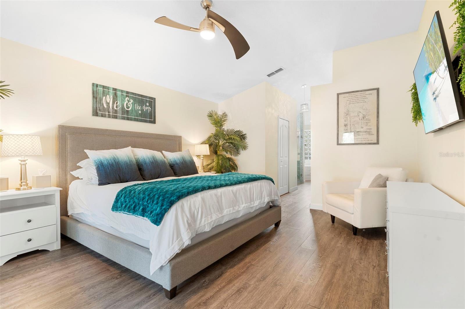 WATERFORD LAKES UNIT ONE - Residential