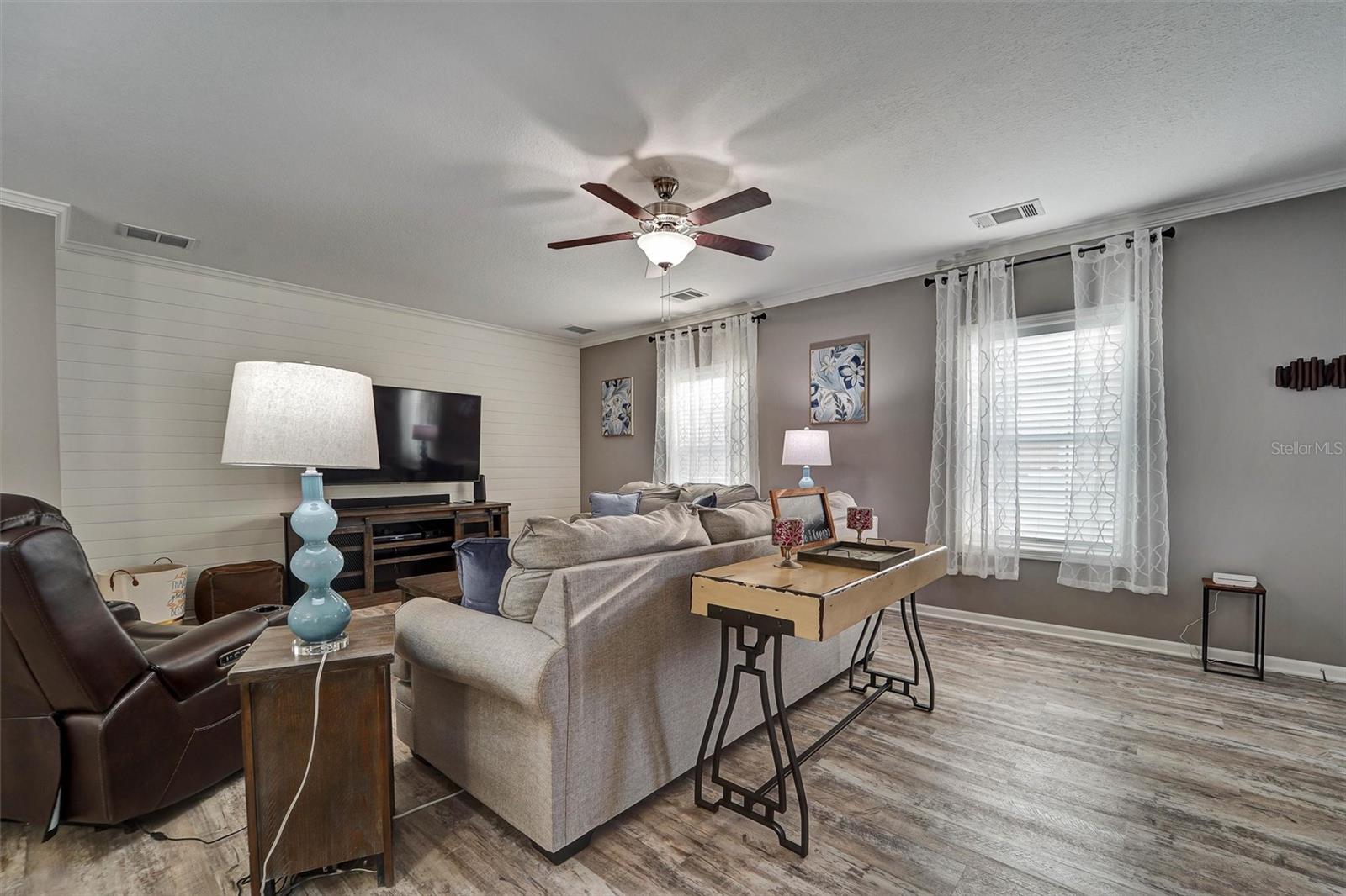 BEACON WOODS VILLAGE - Residential