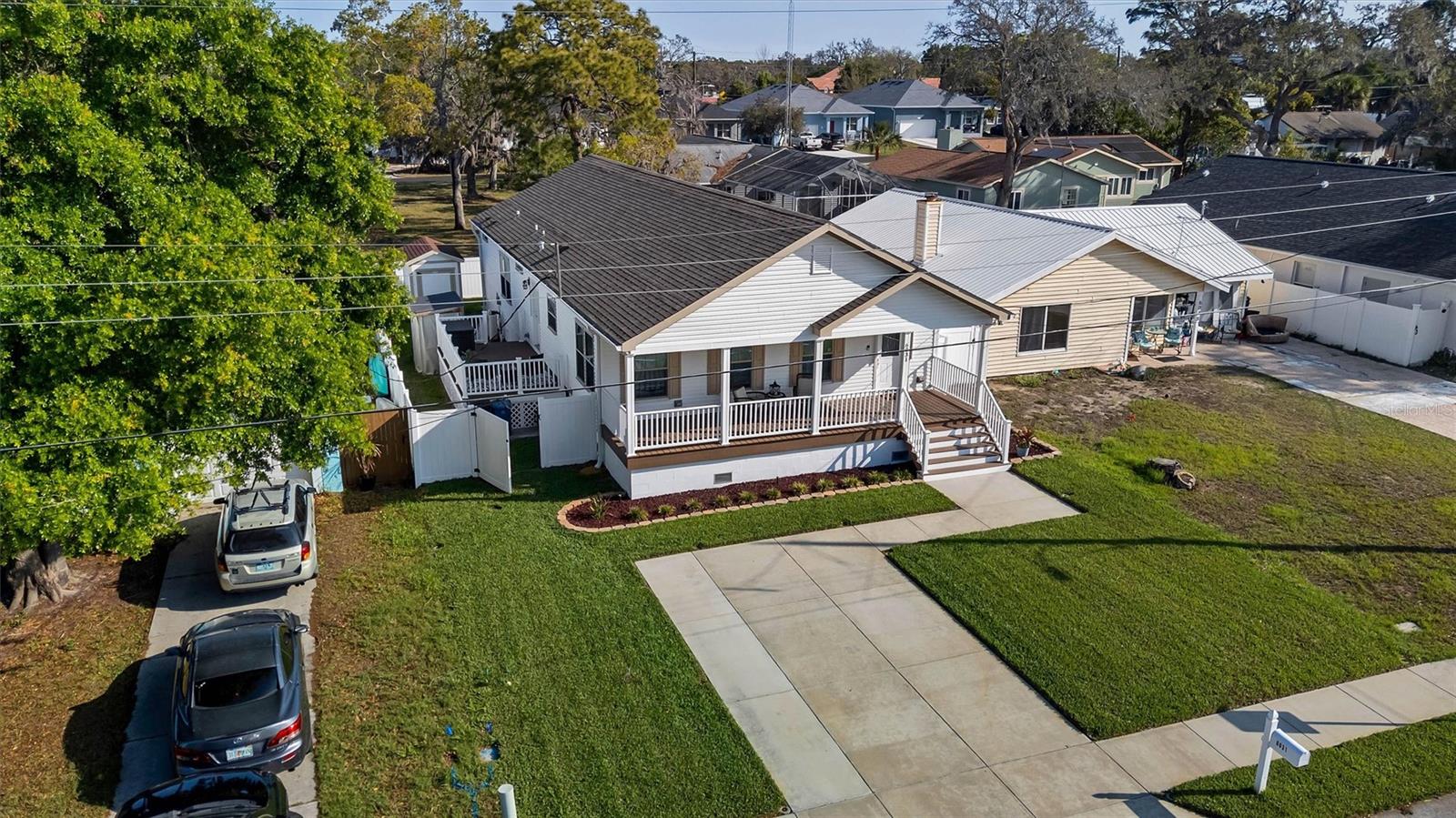 BEACON WOODS VILLAGE - Residential