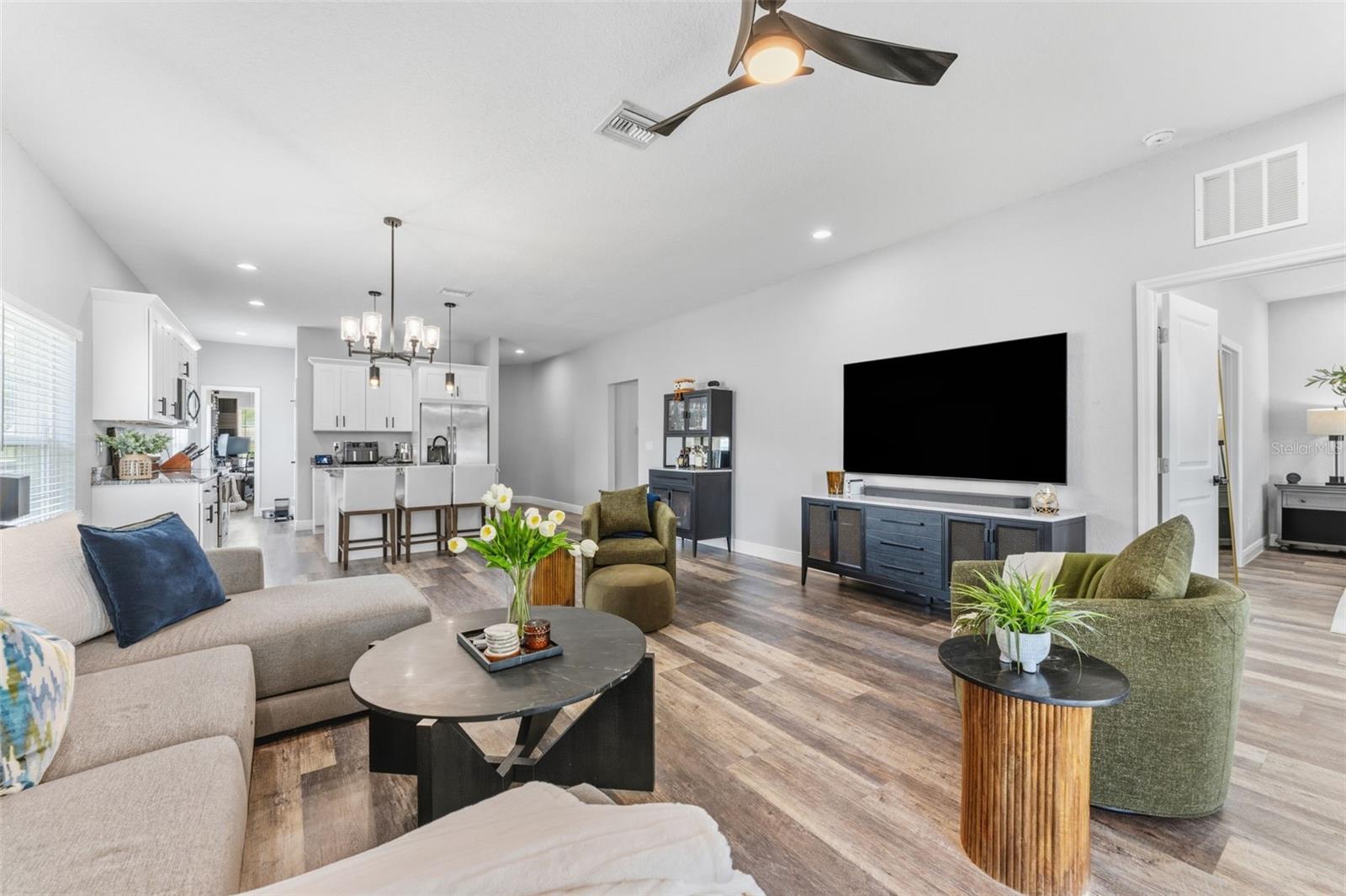 TAMPA OVERLOOK - Residential