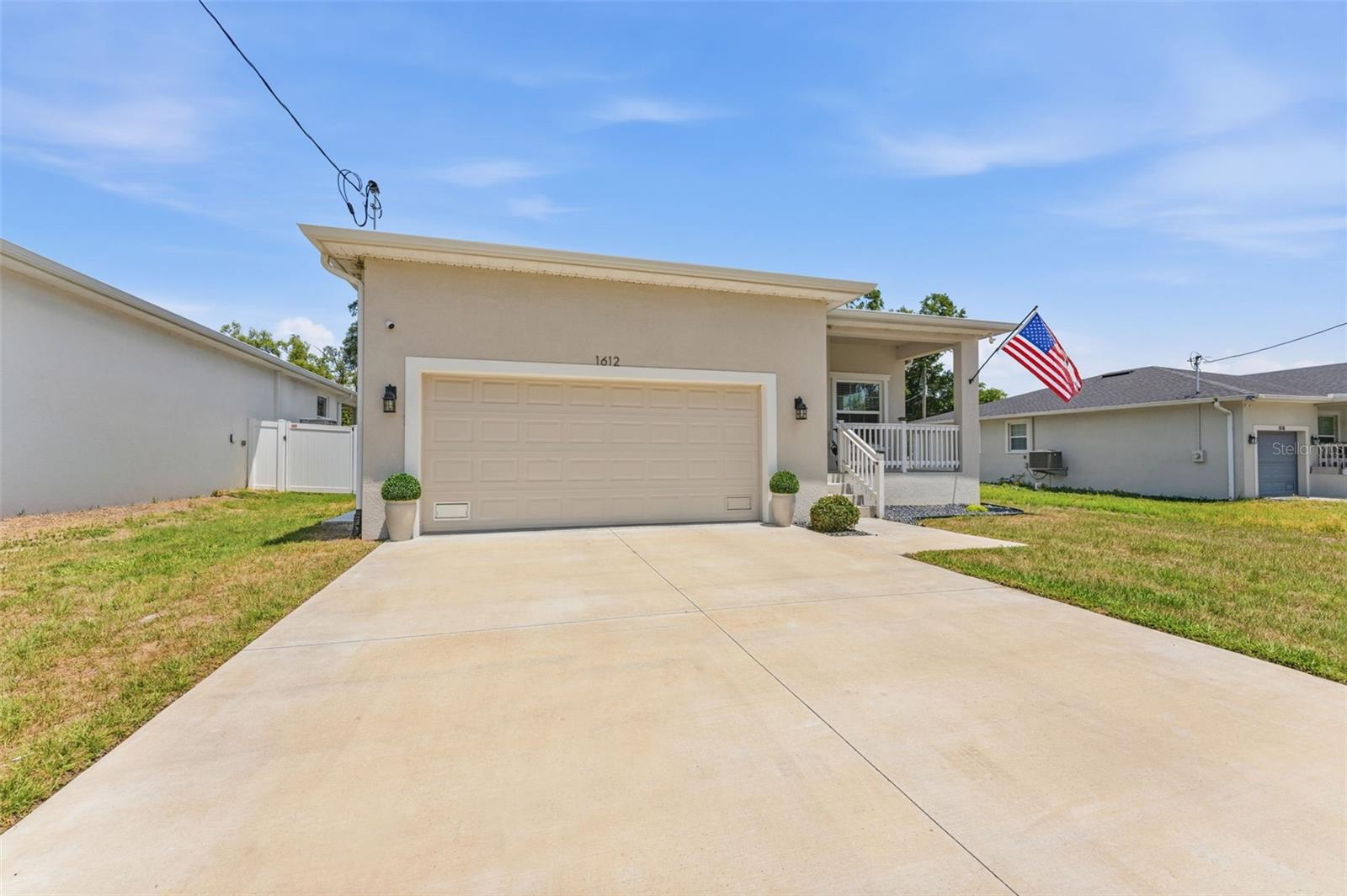 TAMPA OVERLOOK - Residential
