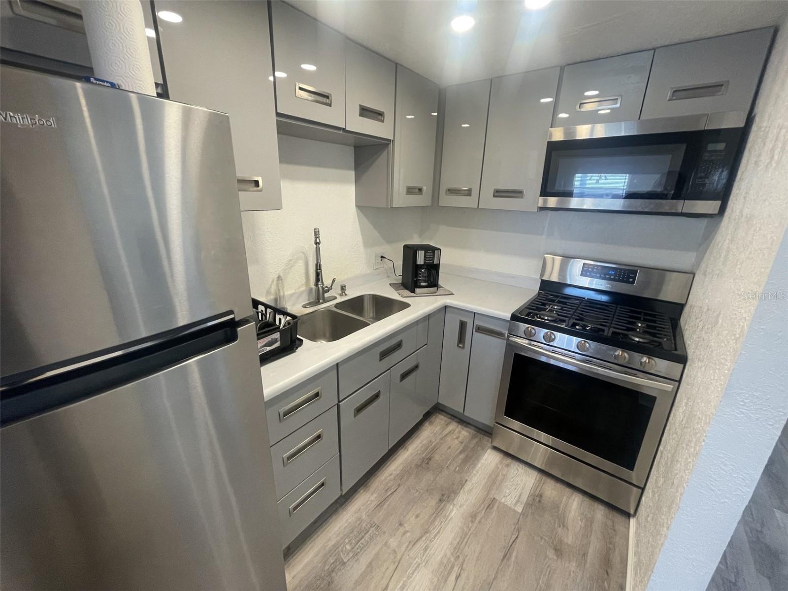 2011 58TH AVENUE N 20