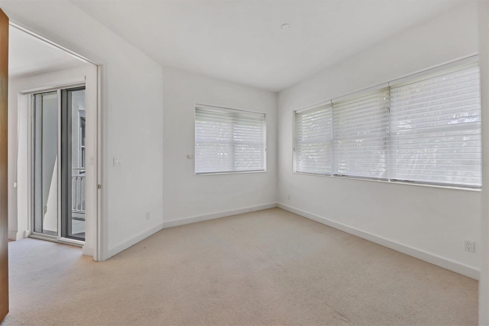 VILLA DI LANCIA PH 1 - Residential