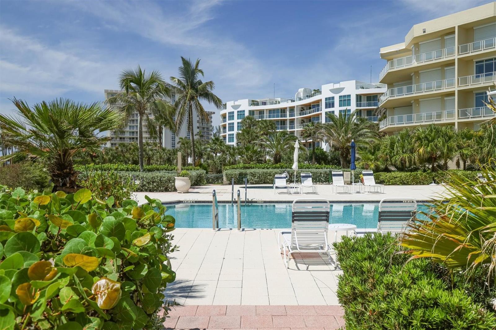 VILLA DI LANCIA PH 1 - Residential