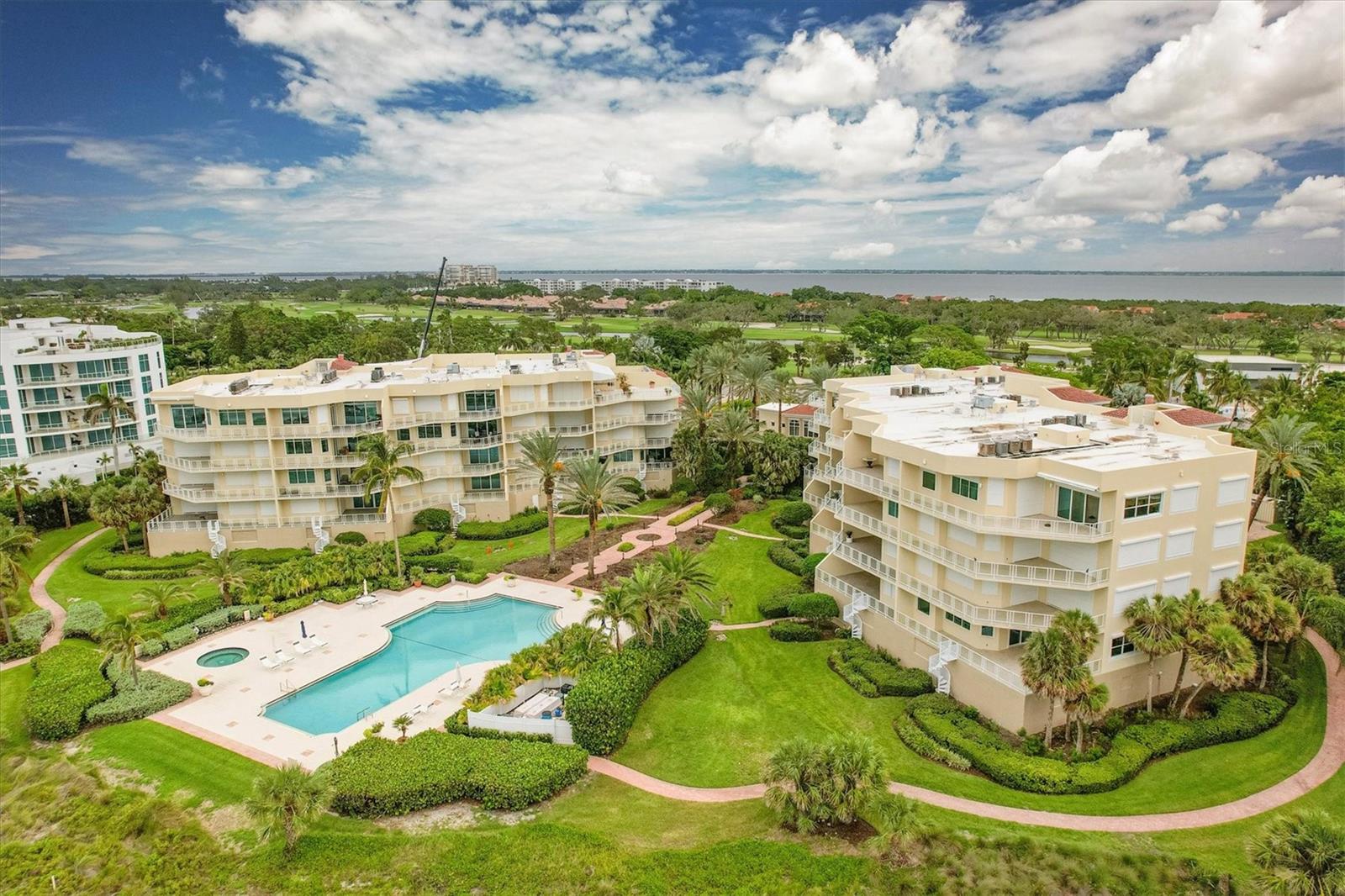 VILLA DI LANCIA PH 1 - Residential