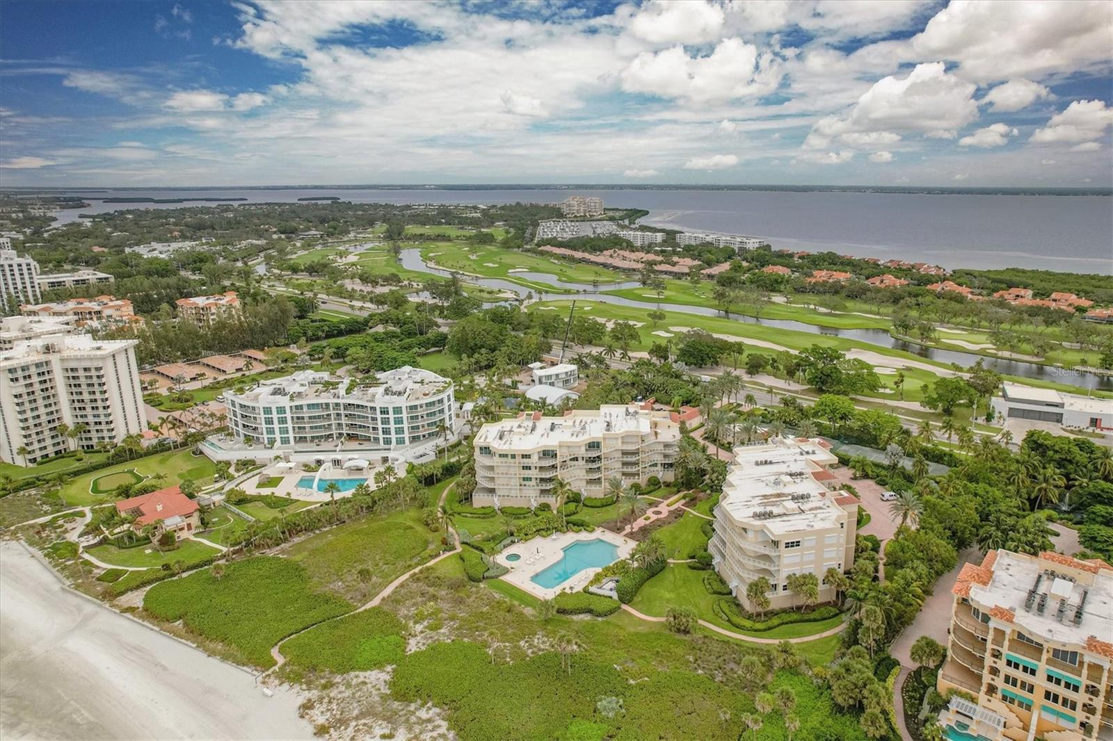 VILLA DI LANCIA PH 1 - Residential