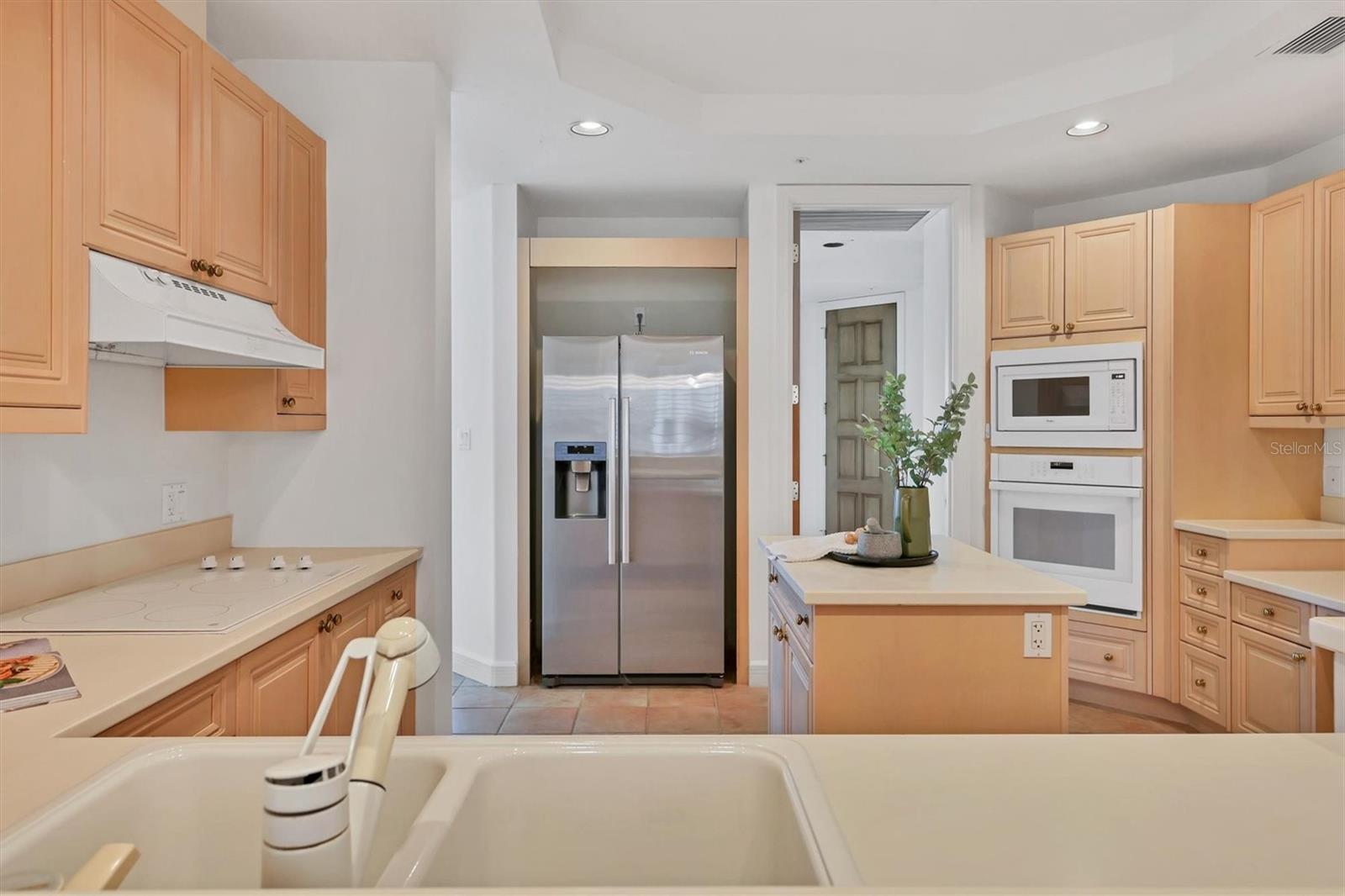 VILLA DI LANCIA PH 1 - Residential