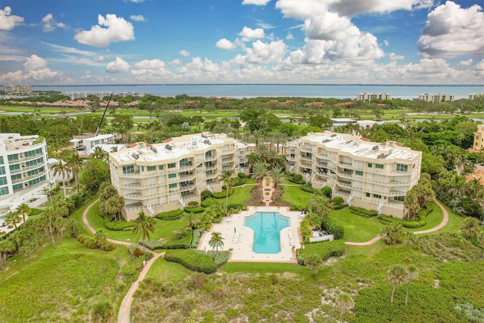 VILLA DI LANCIA PH 1 - Residential