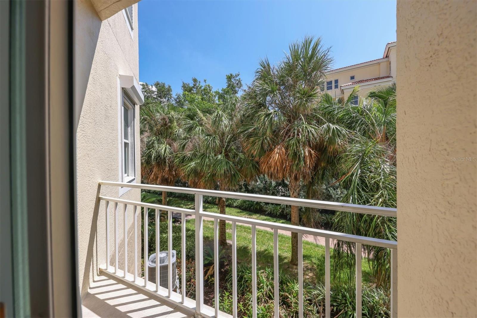 VILLA DI LANCIA PH 1 - Residential