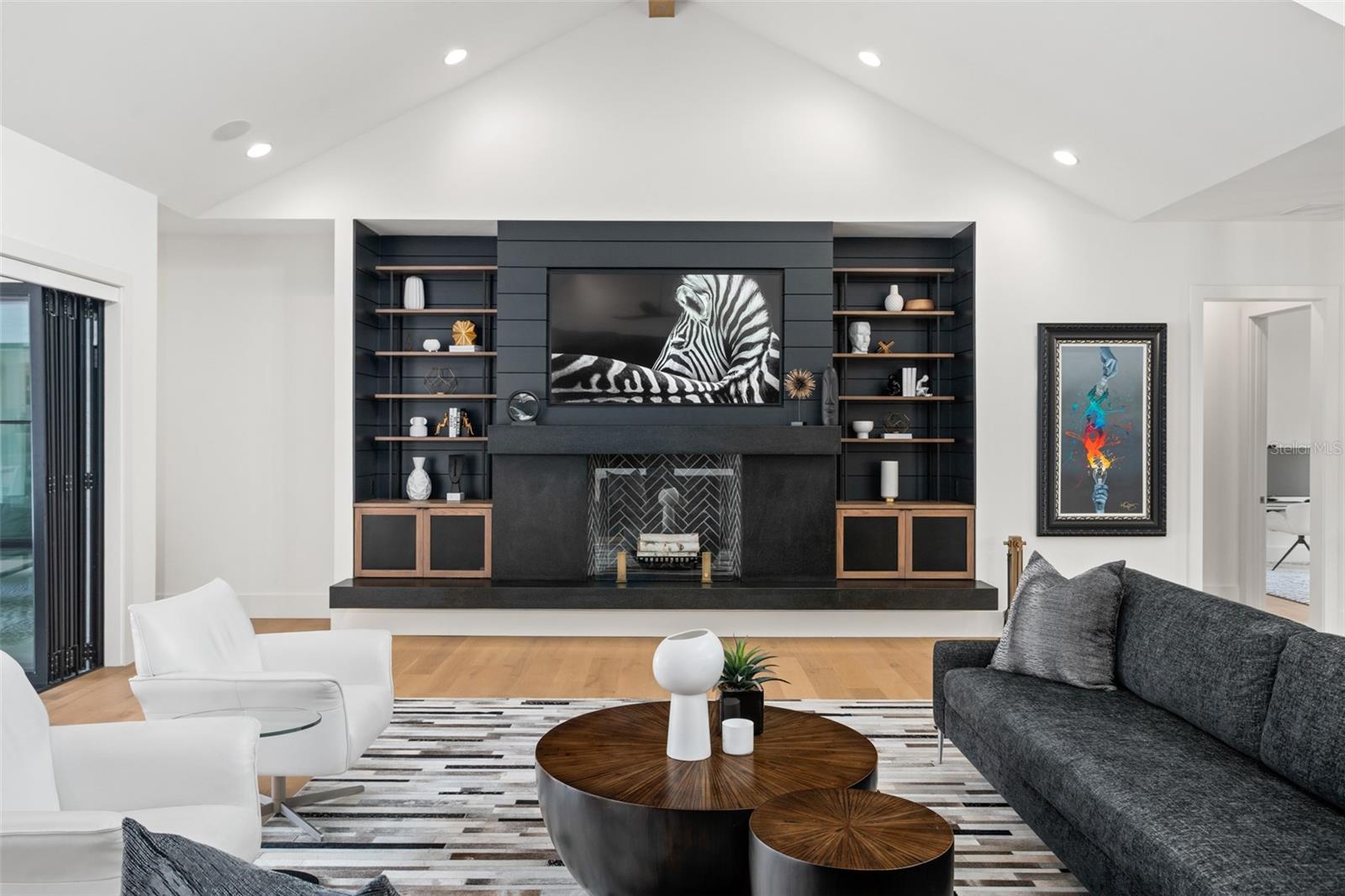 WINFLOR COURT PT REP - Residential