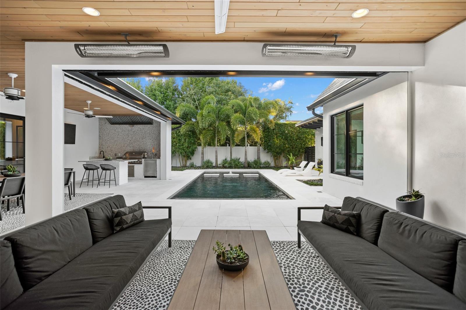 WINFLOR COURT PT REP - Residential