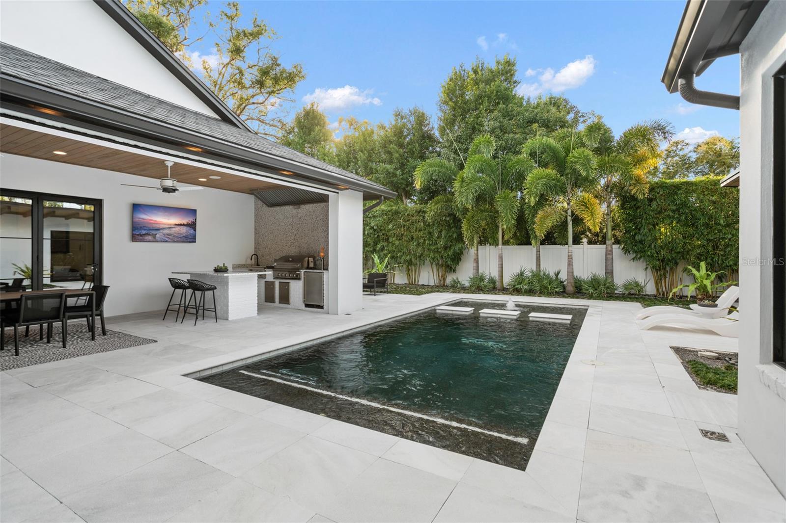 WINFLOR COURT PT REP - Residential