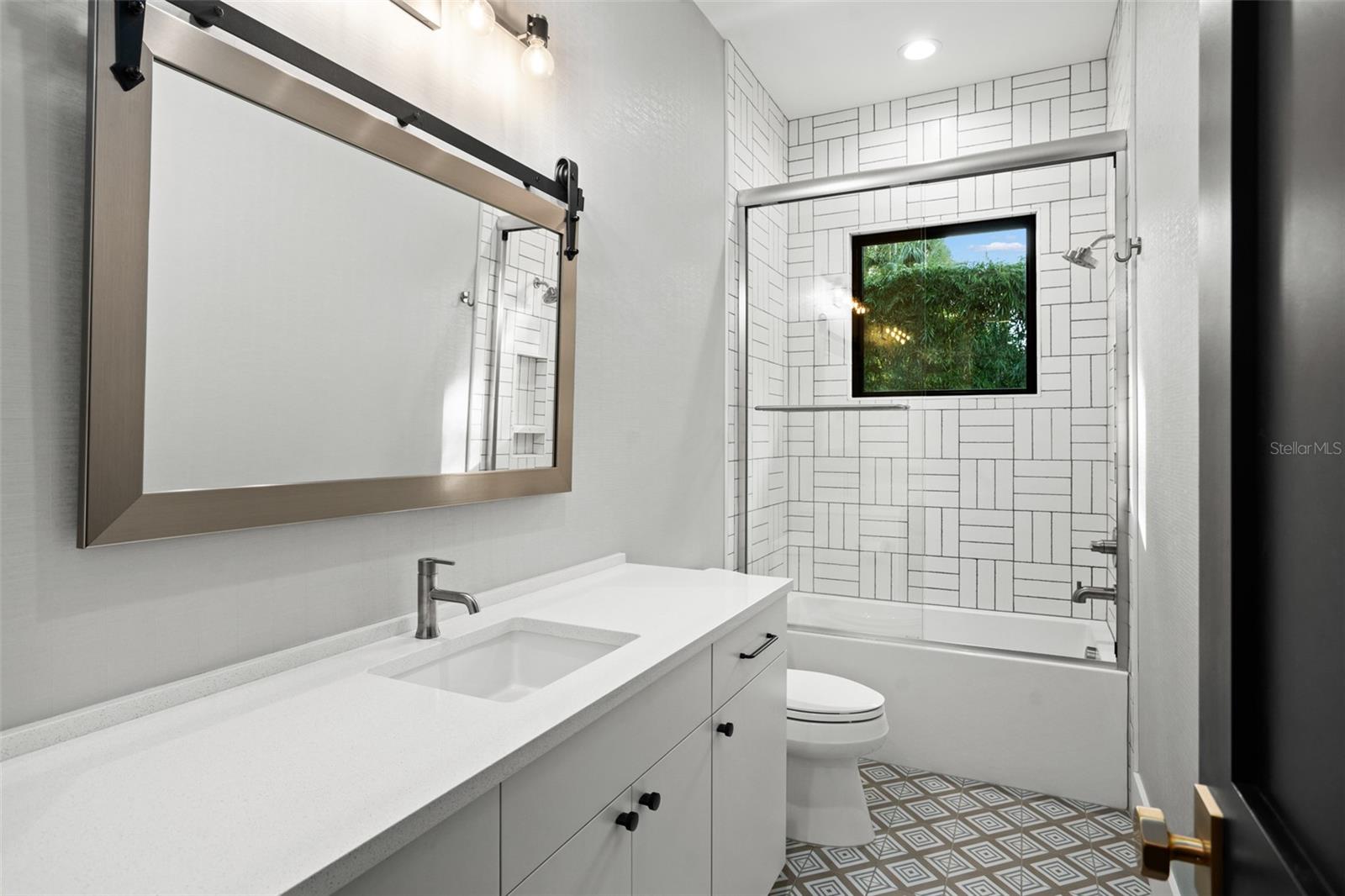 WINFLOR COURT PT REP - Residential