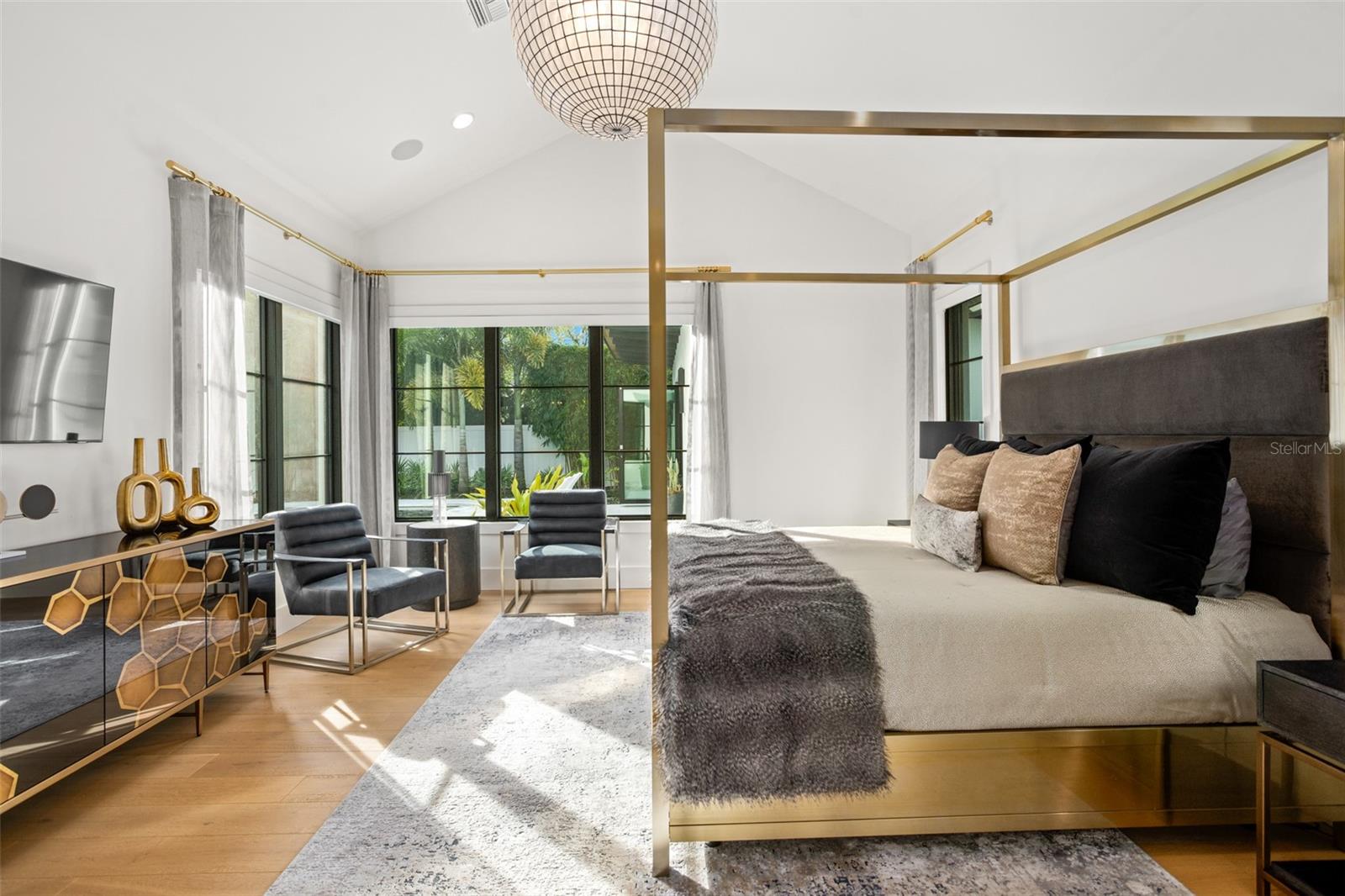 WINFLOR COURT PT REP - Residential