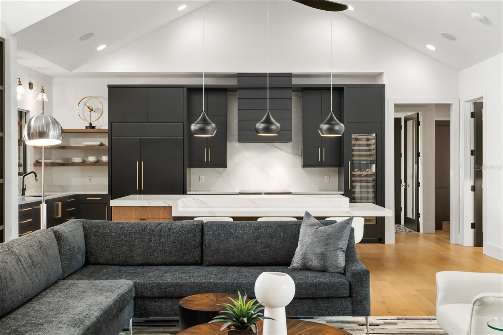 WINFLOR COURT PT REP - Residential