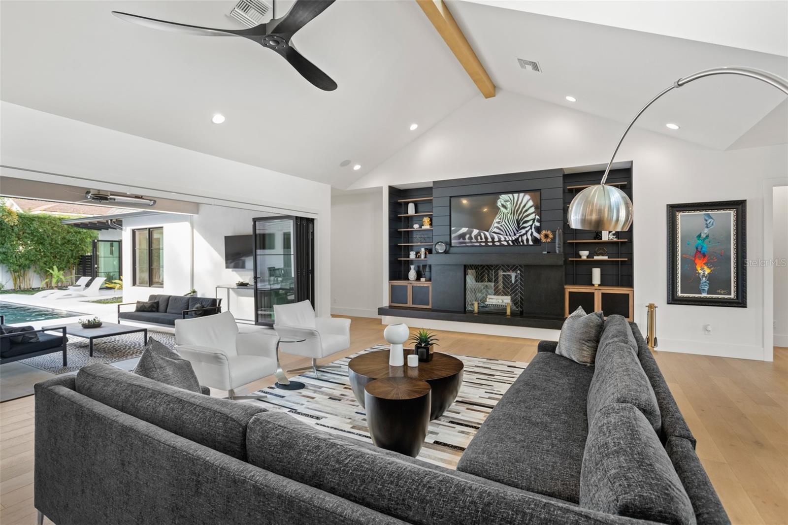 WINFLOR COURT PT REP - Residential