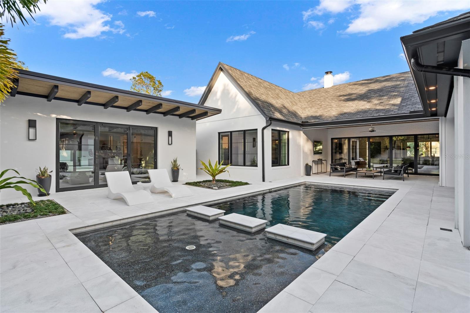 WINFLOR COURT PT REP - Residential