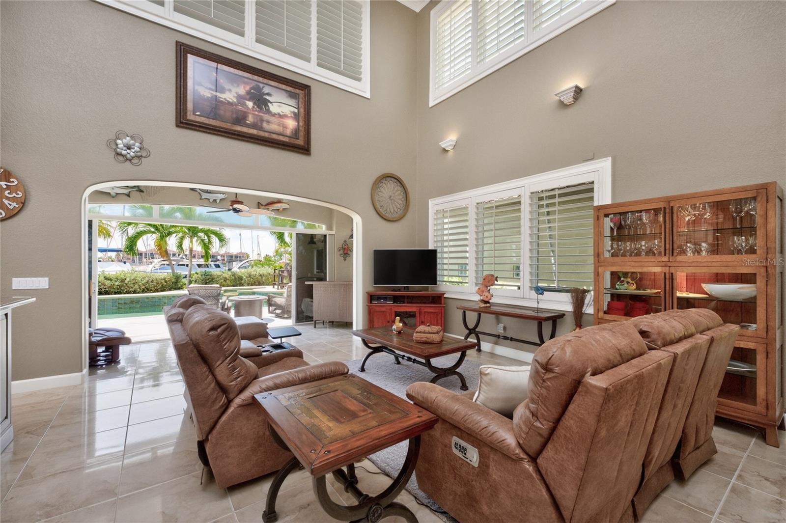 SUNSET KEY LAND CONDO - Residential