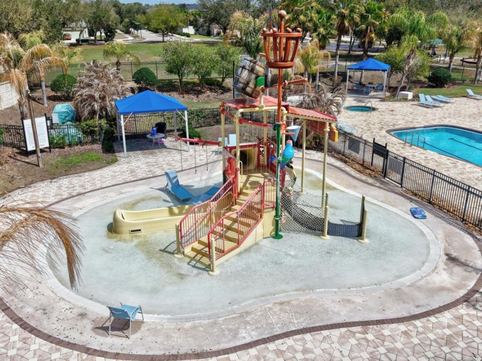 CHANNING PARK - Residential