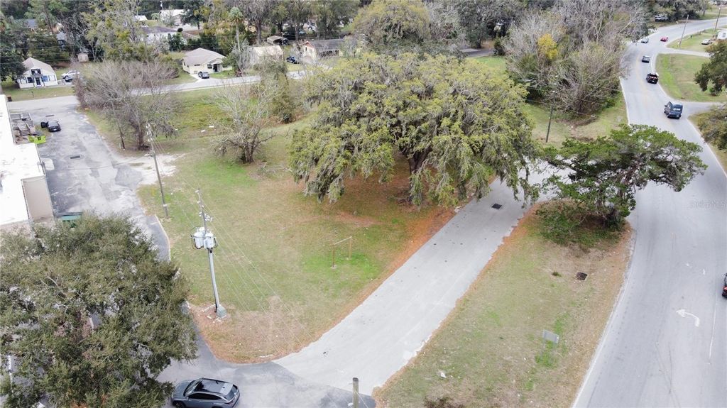 Photo of Tbd Hwy 484, Belleview, FL 34420 (MLS # OM710627)