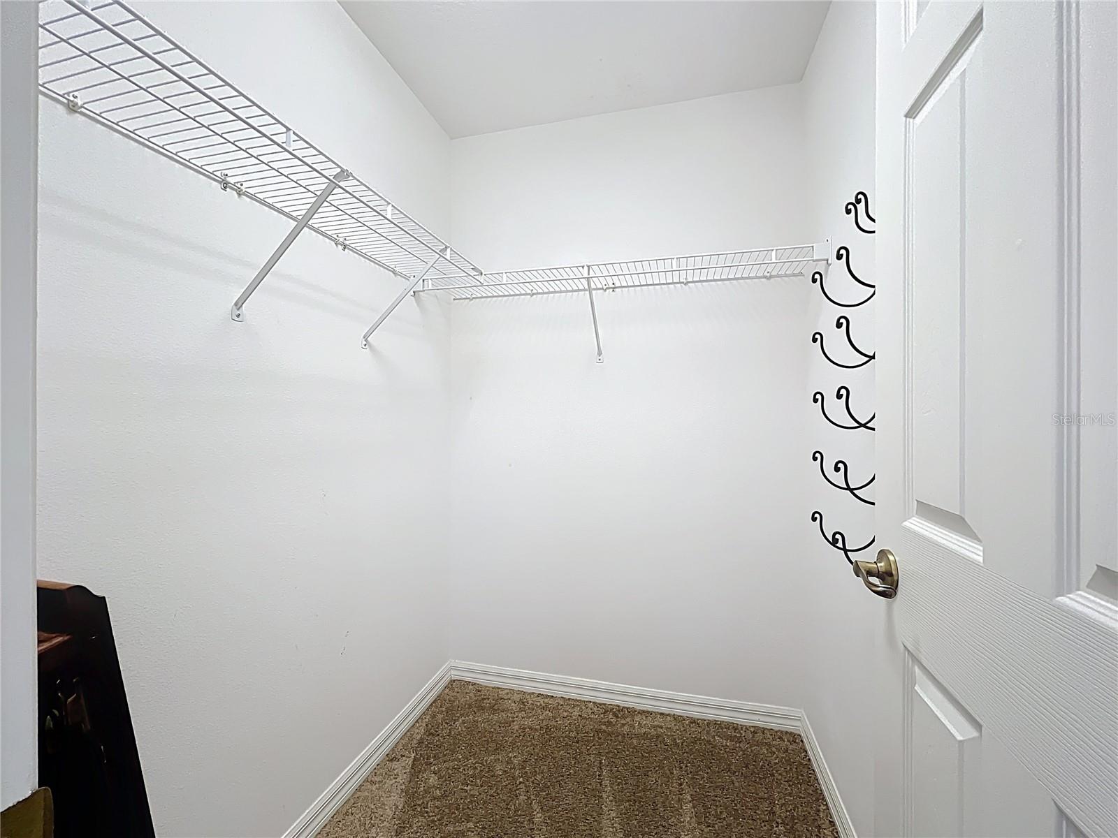 THE HAMPTONS - Residential