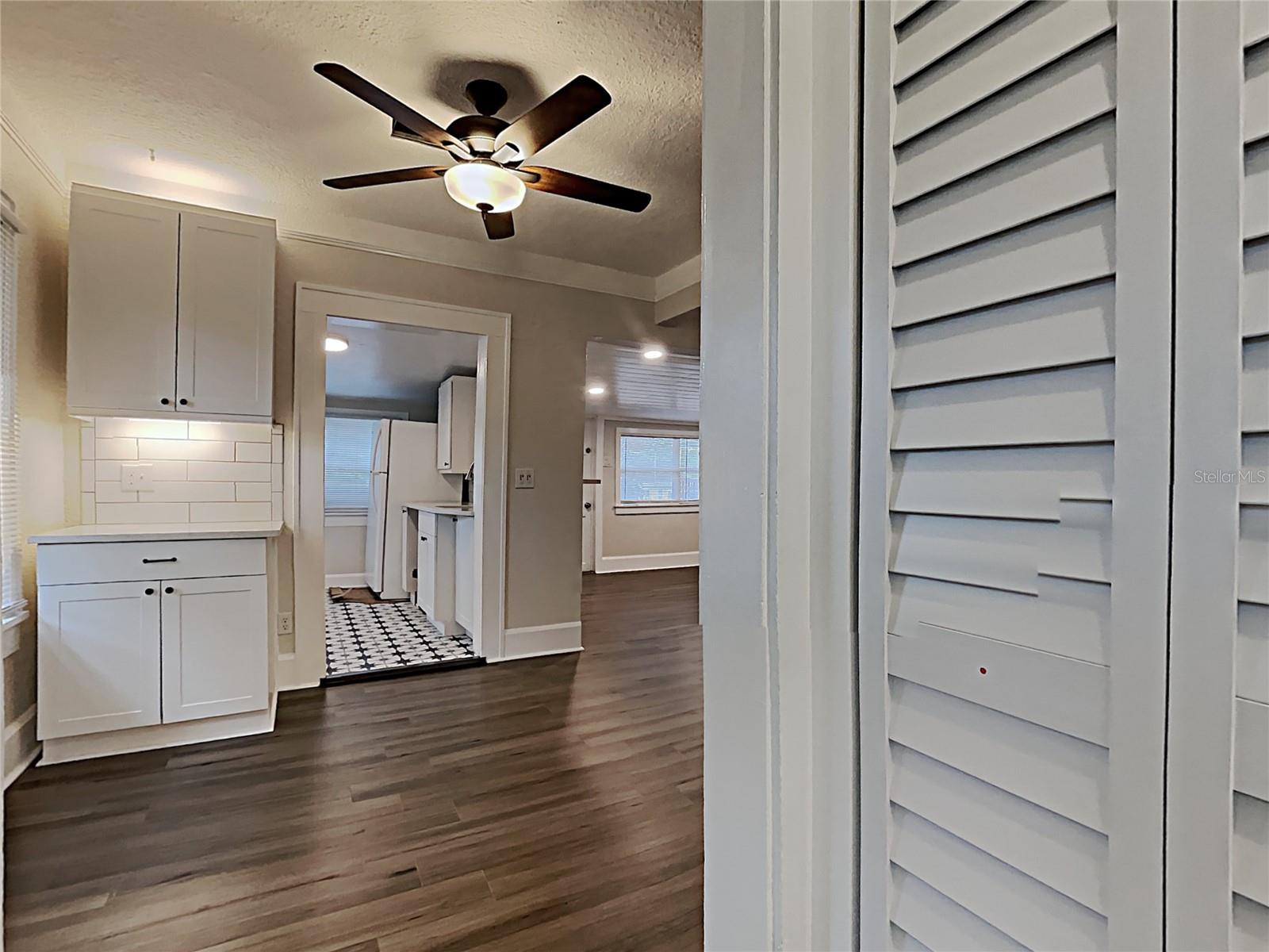 CENTRAL AVE HEIGHTS - Residential Lease