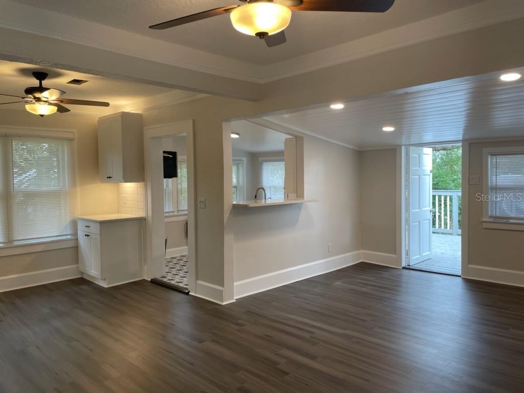 CENTRAL AVE HEIGHTS - Residential Lease