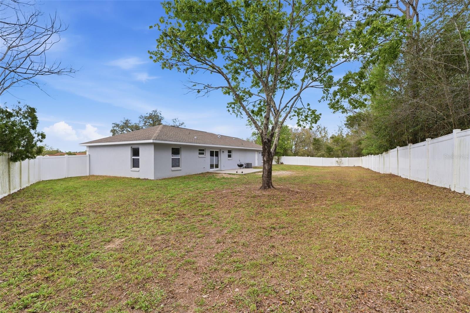 CRYSTAL GLEN - Residential