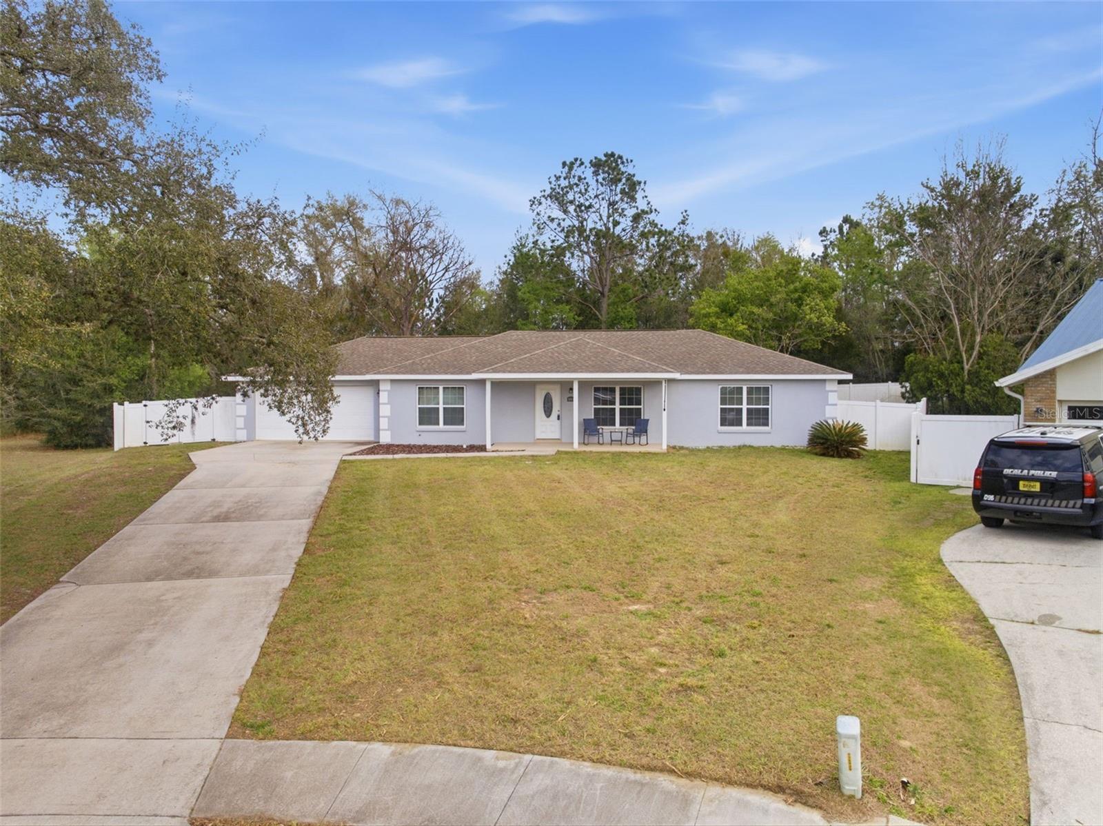 CRYSTAL GLEN - Residential