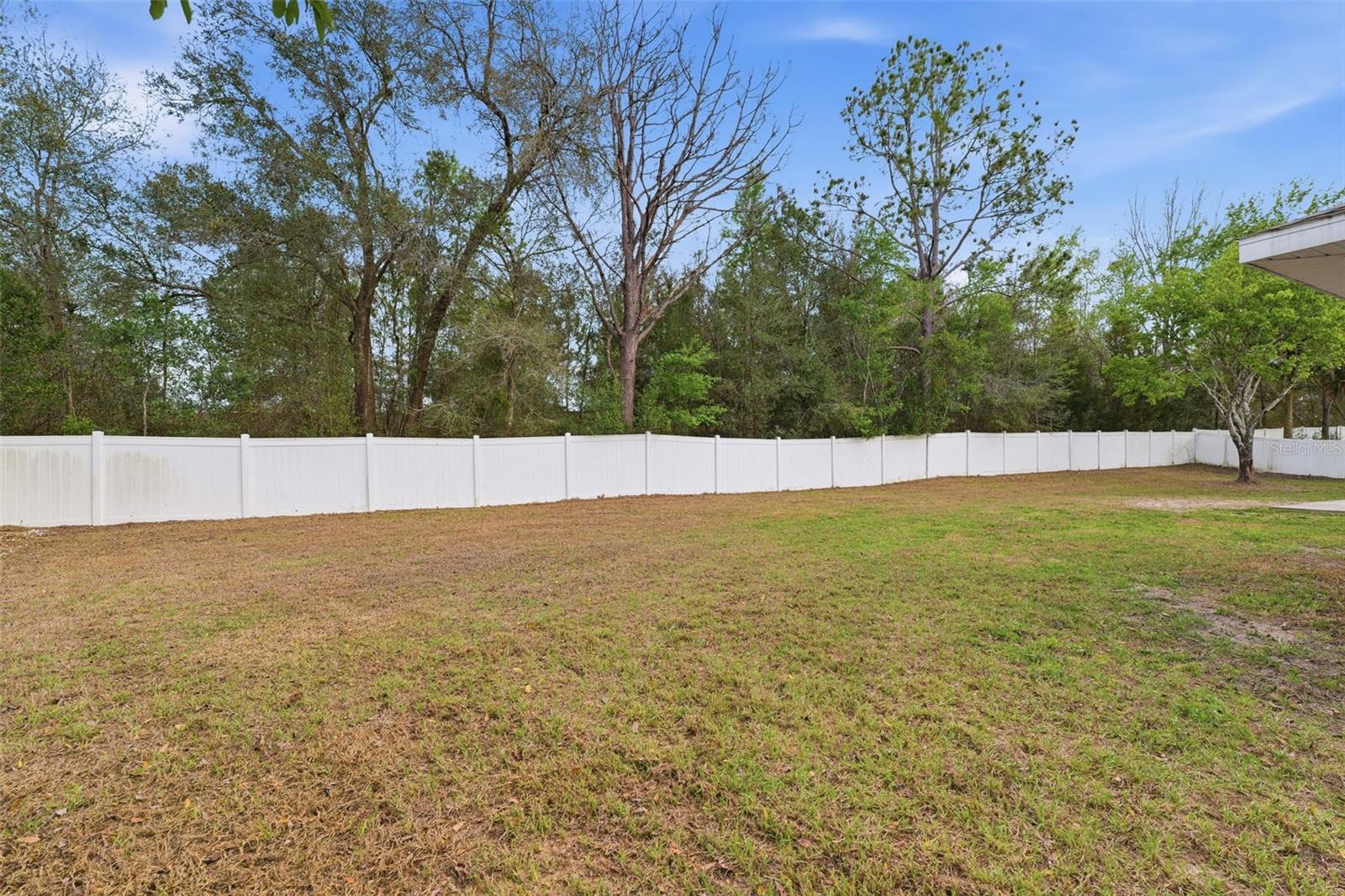 CRYSTAL GLEN - Residential