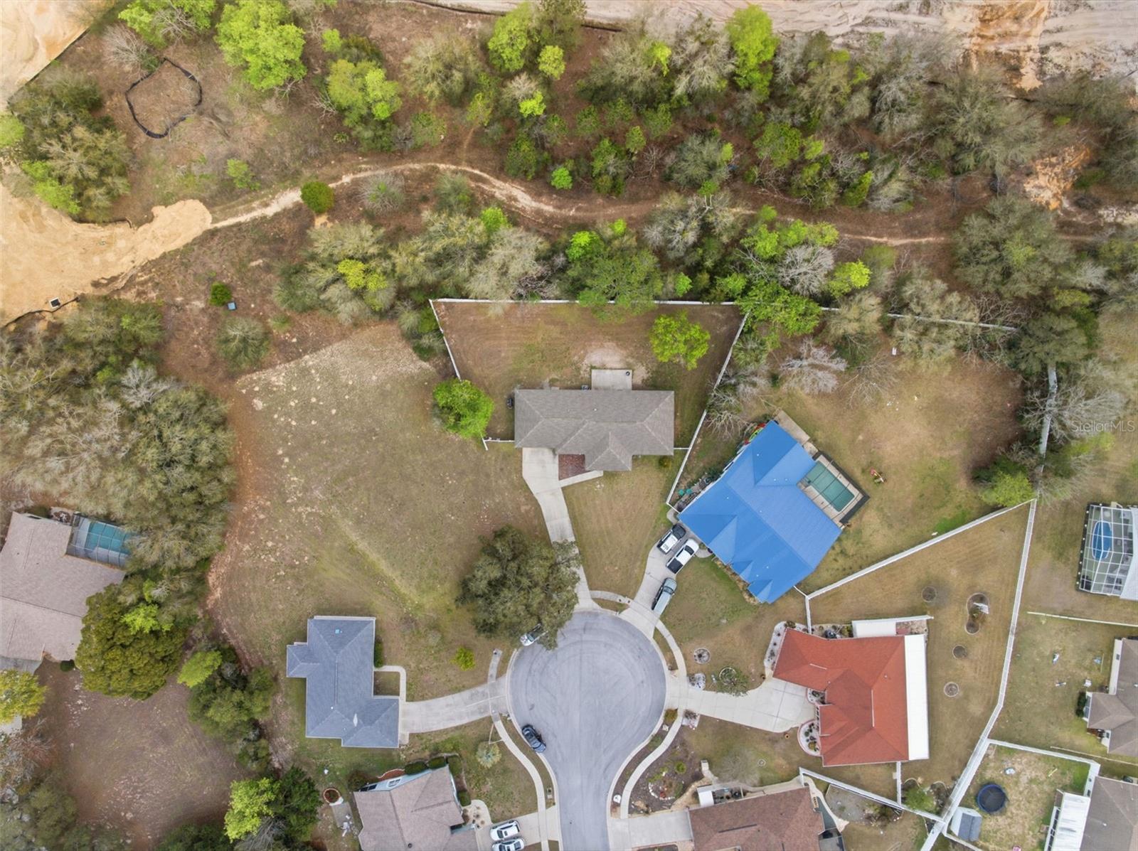 CRYSTAL GLEN - Residential