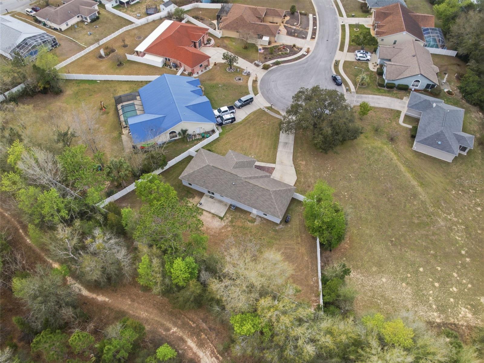 CRYSTAL GLEN - Residential