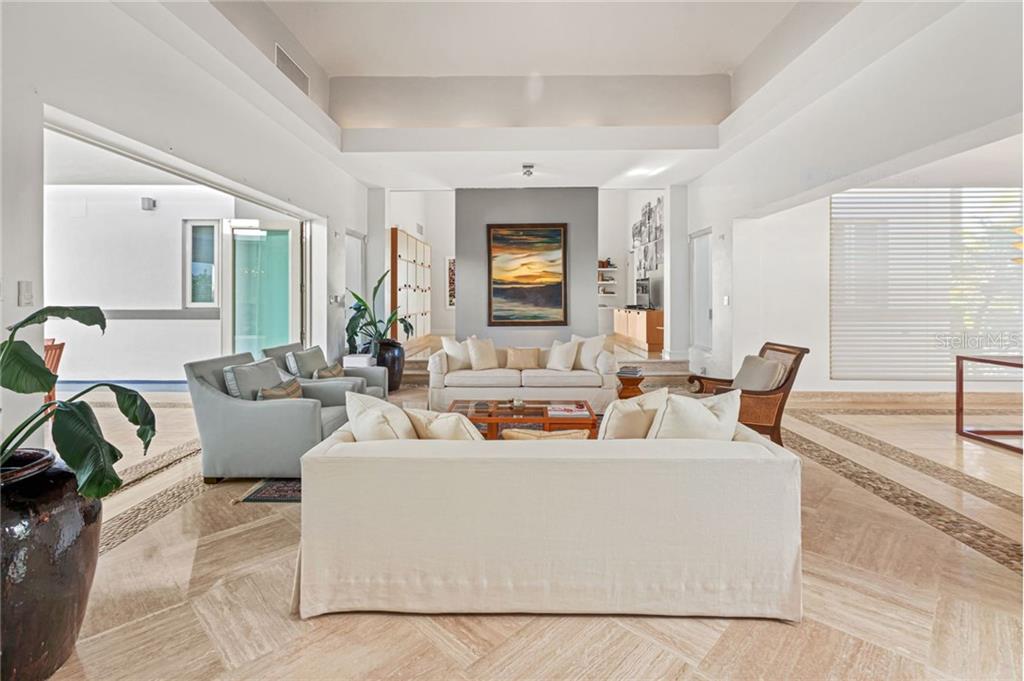 DORADO BEACH EAST - Residential