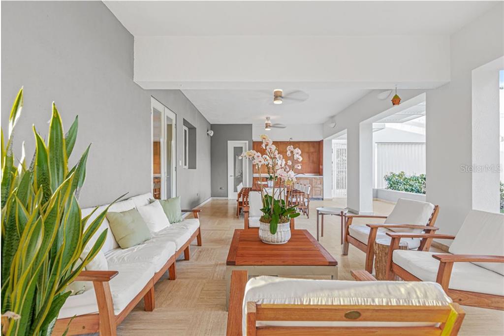 DORADO BEACH EAST - Residential