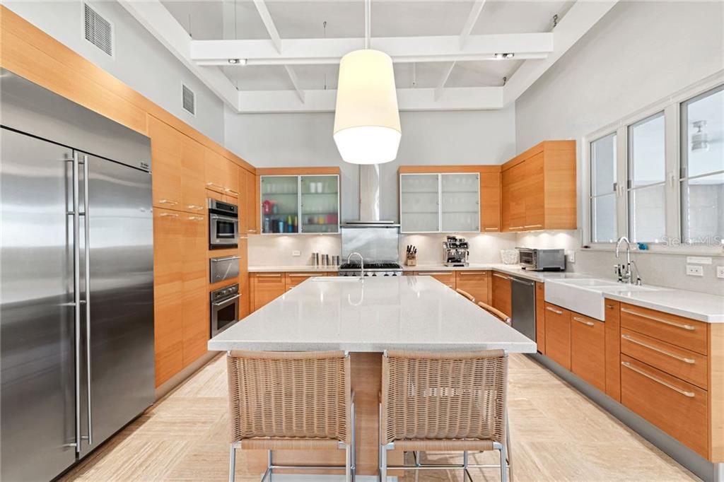 DORADO BEACH EAST - Residential