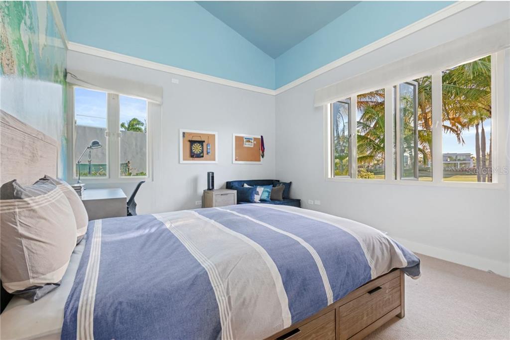 DORADO BEACH EAST - Residential