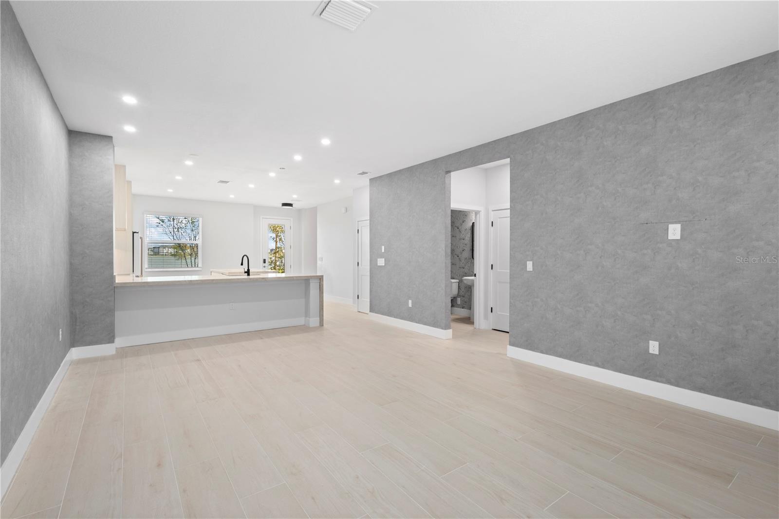 NAUTIQUE/WATERSIDE - Residential